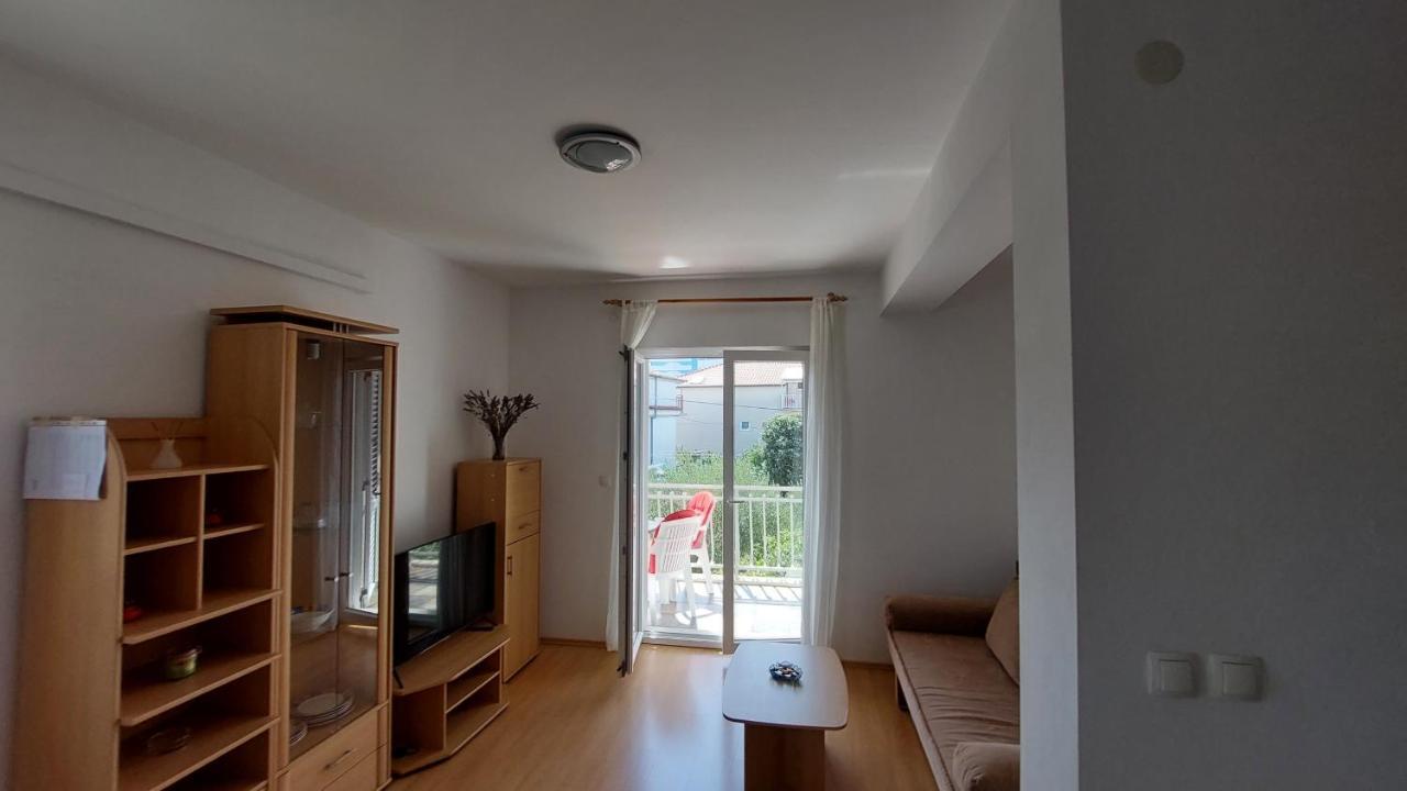 Apartments Gardijan Vodice Luaran gambar