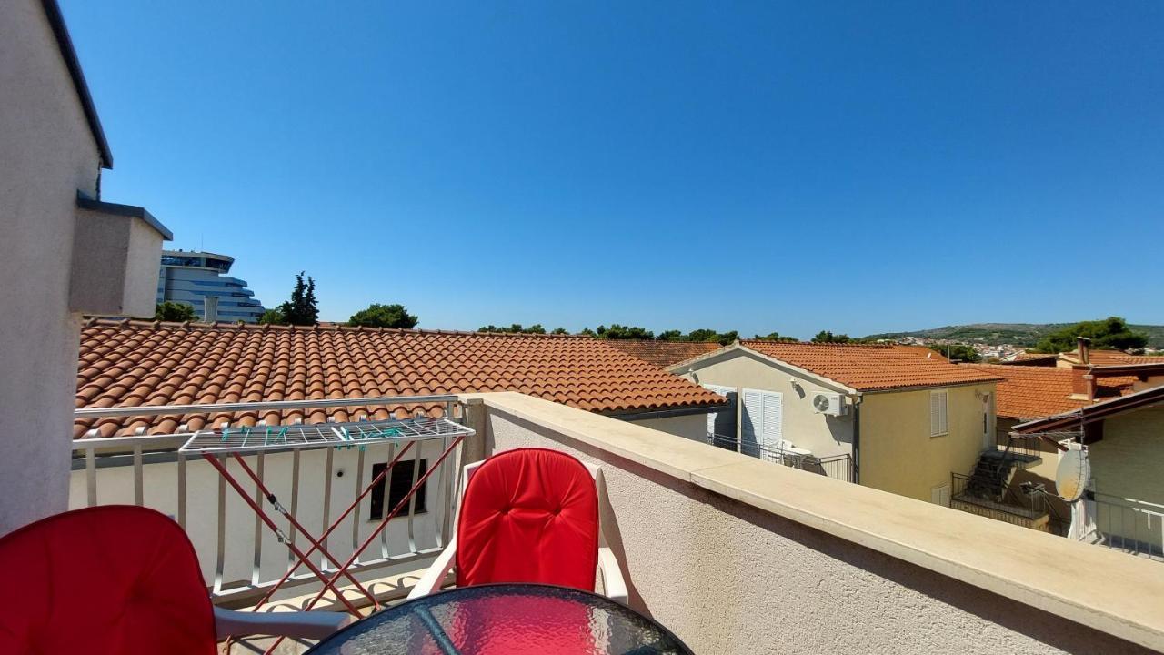 Apartments Gardijan Vodice Luaran gambar