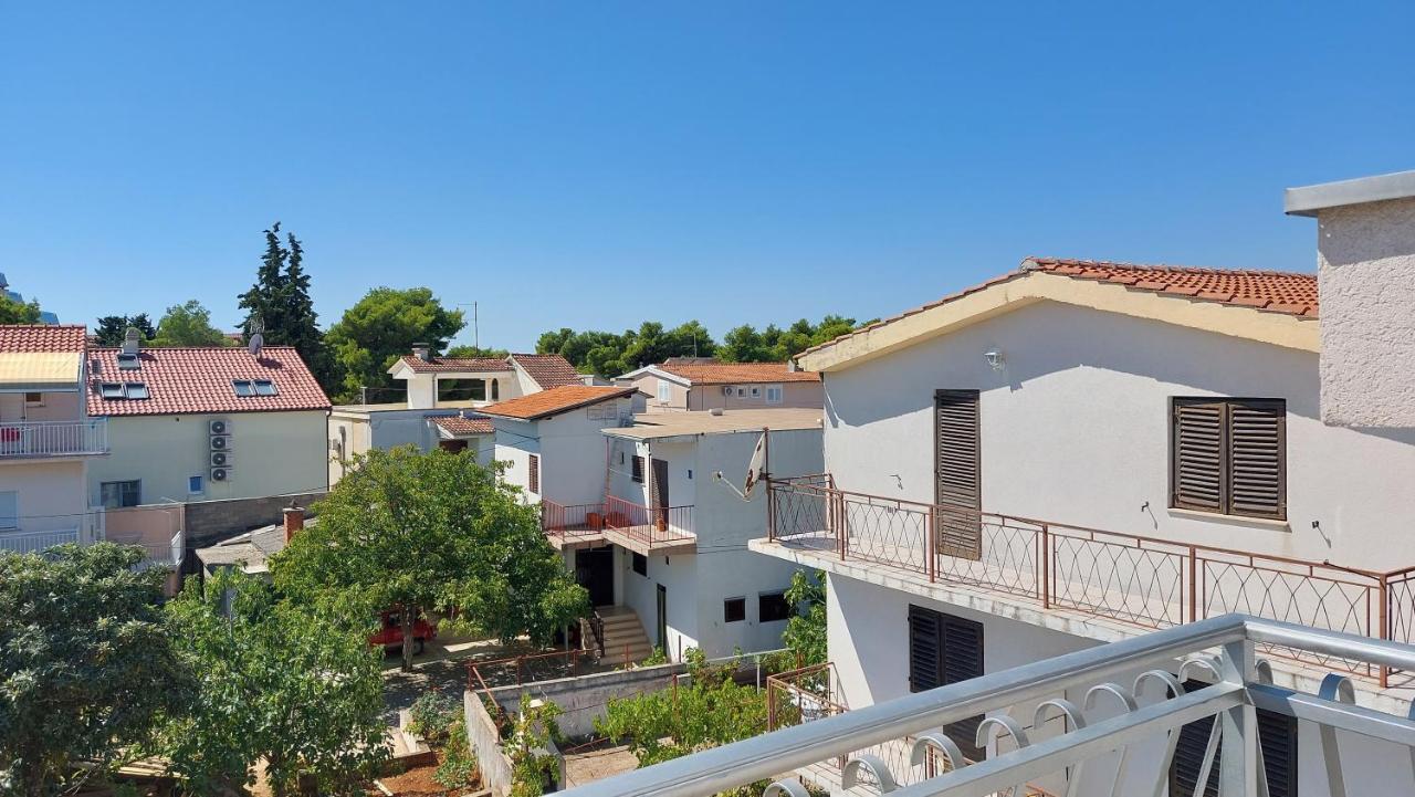 Apartments Gardijan Vodice Luaran gambar